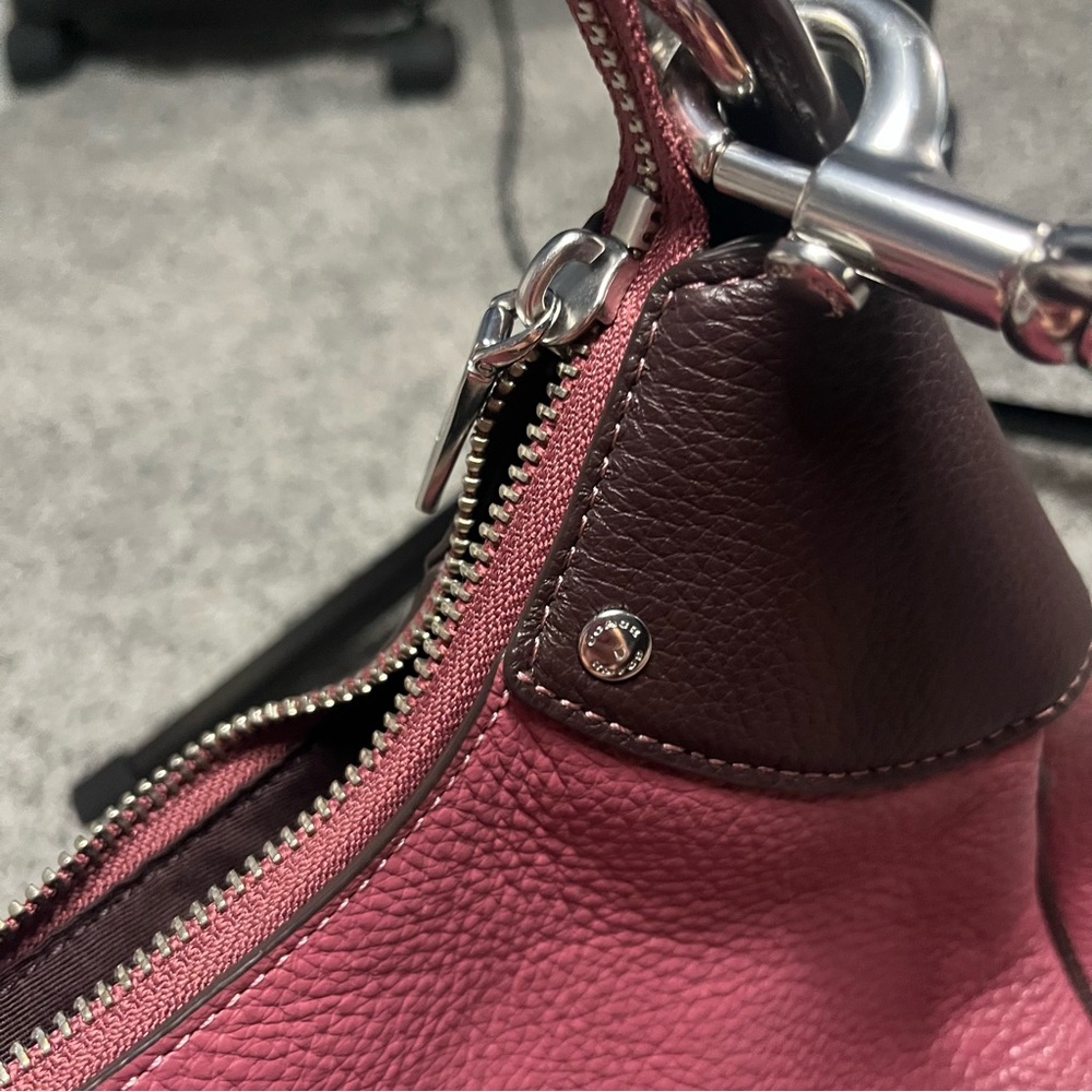 Authentic Coach Pebble Leather Mara hobo bag - Picture 12 of 16